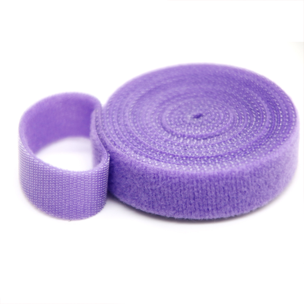 Back-to-back hook and loop fasteners