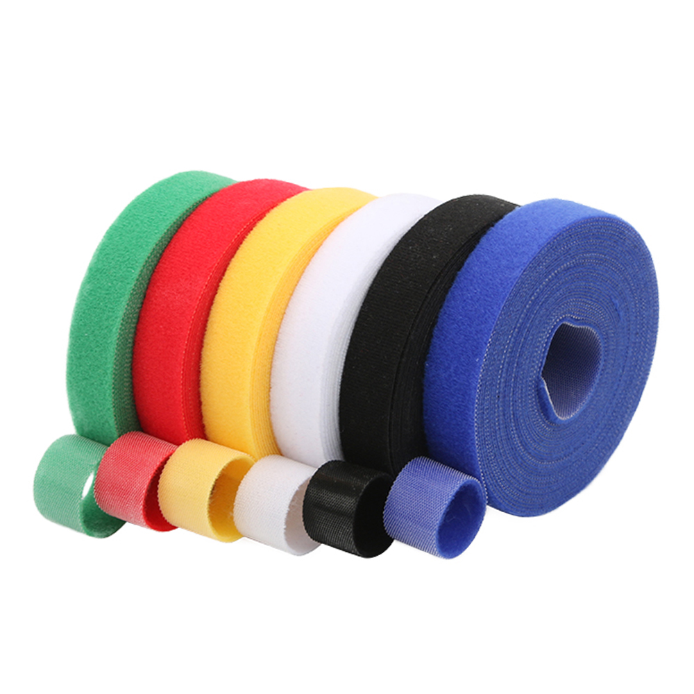 Back-to-back hook and loop fasteners