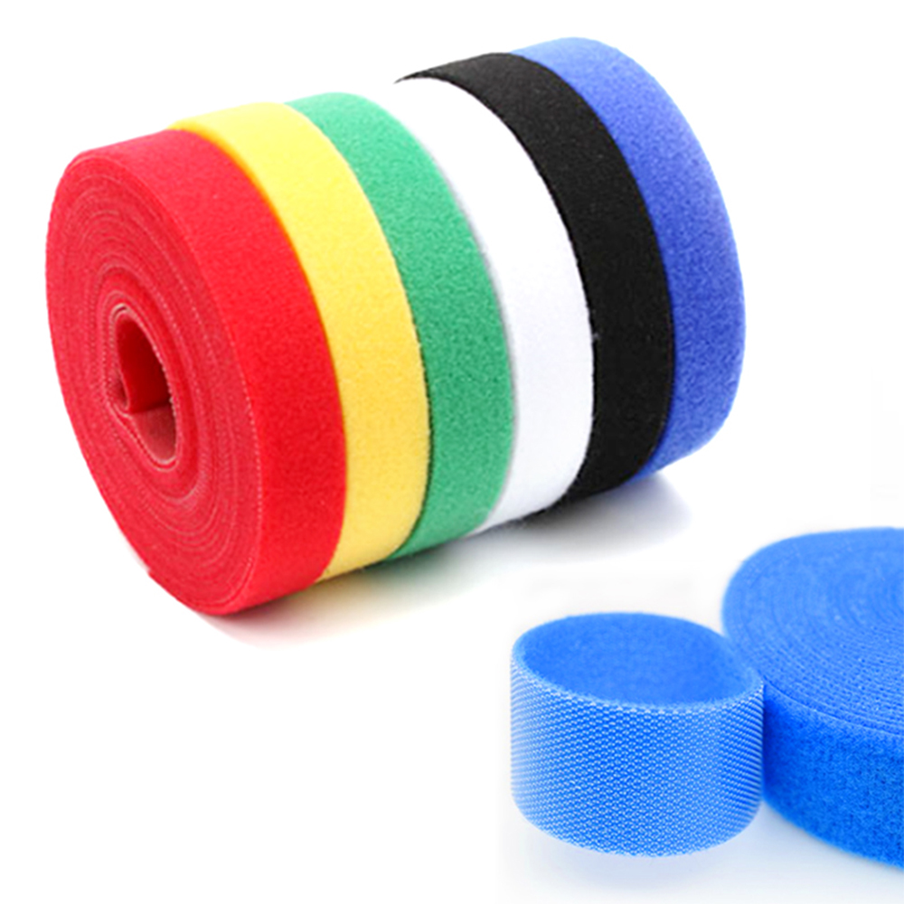 Back-to-back hook and loop fasteners